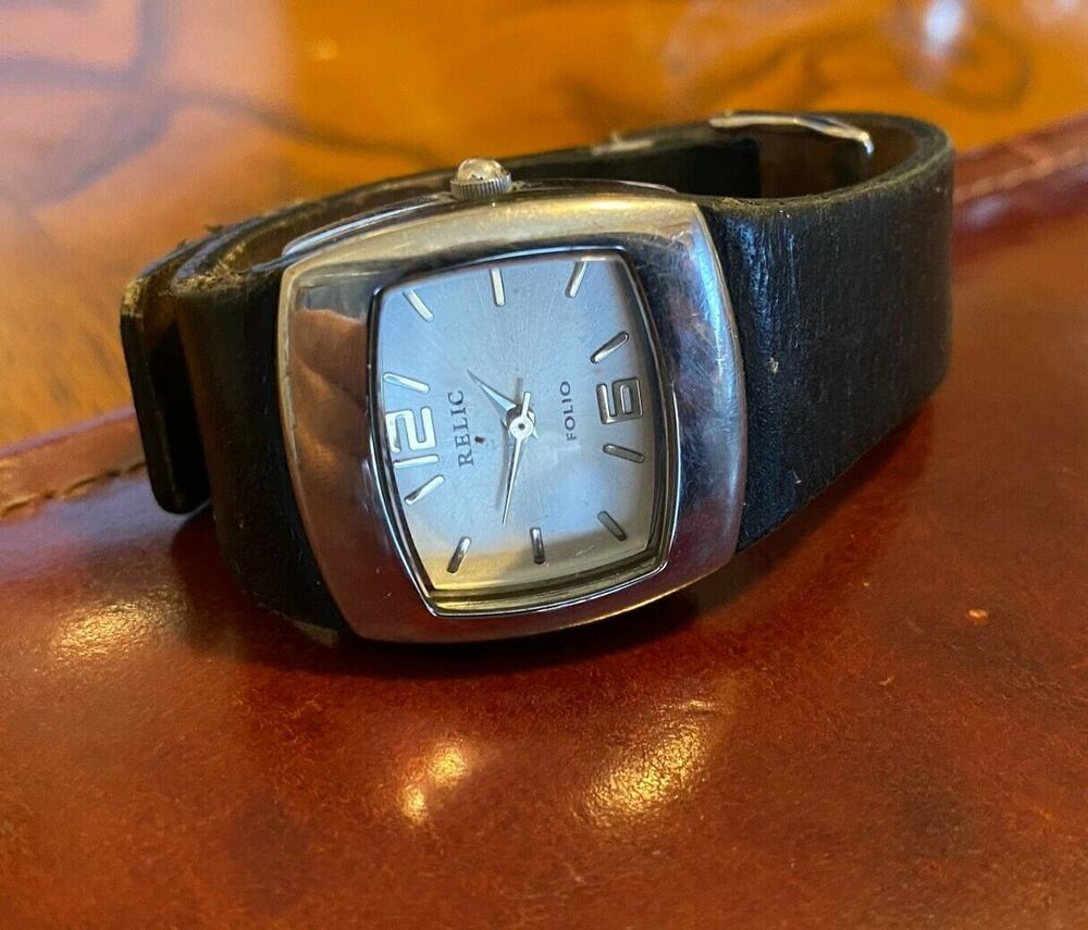 Women's Relic Folio Watch, Silver Tone with Black Leather Strap